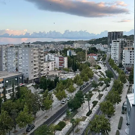 Sunset Boulevard Vlorë