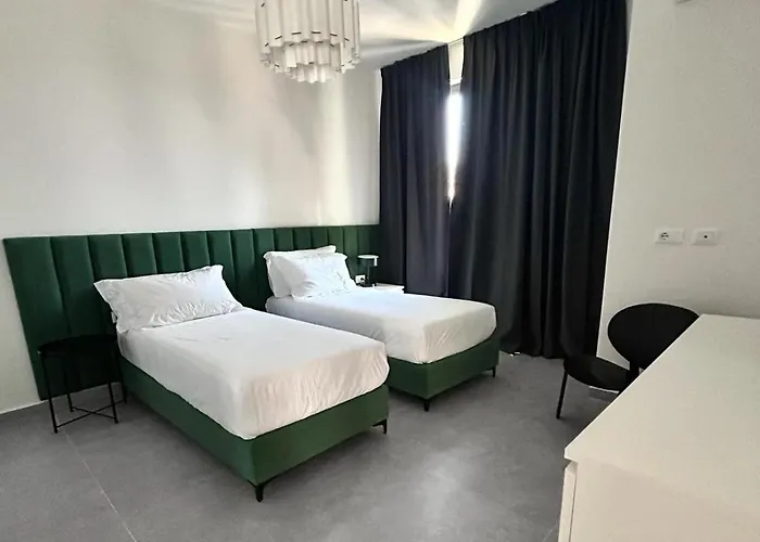 Sunset Boulevard 公寓 *